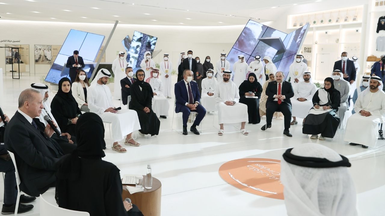 BAE'li gençlerle buluşan Erdoğan duyurdu: 2023'te Milli roketle aydayız